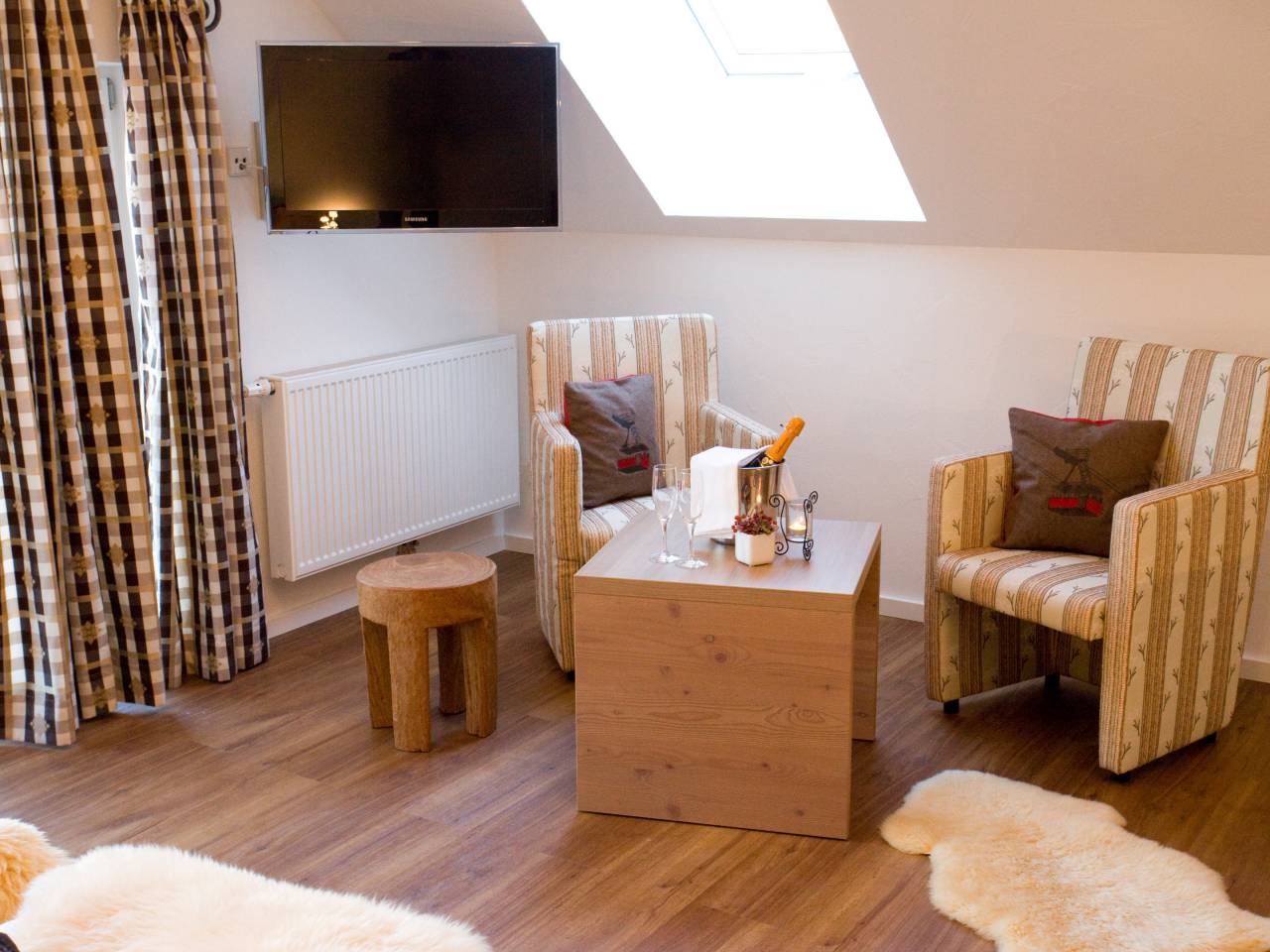 Gipfel Deluxe Sitzbereich Hotel Löwen & Strauss