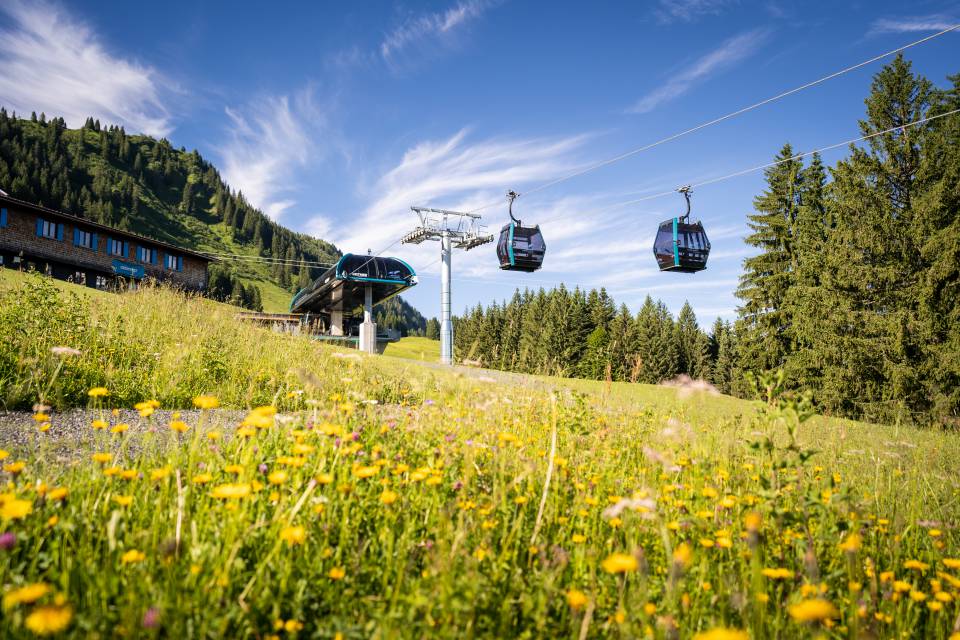 Bergstation der Sollereckbahn im Sommer